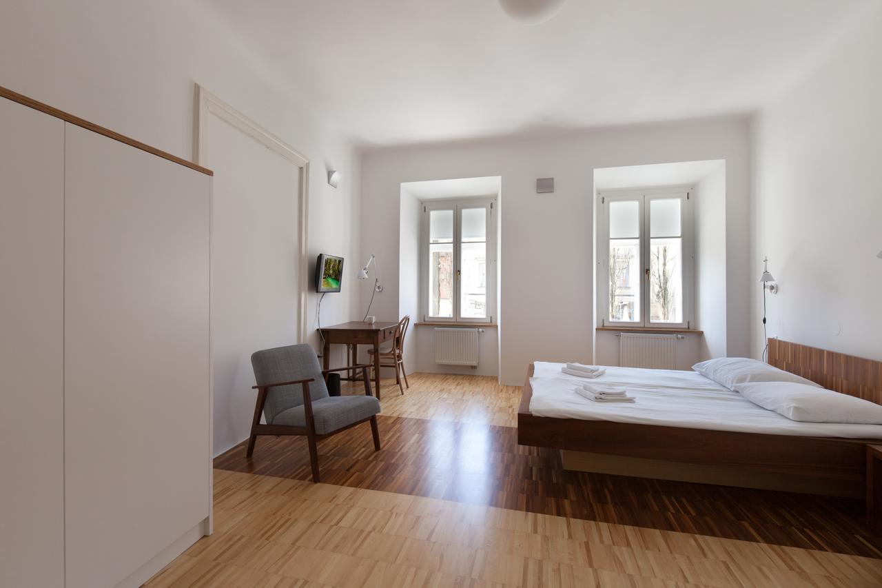 Julija&Robert'S Riverview Apartments And Rooms ليوبليانا المظهر الخارجي الصورة
